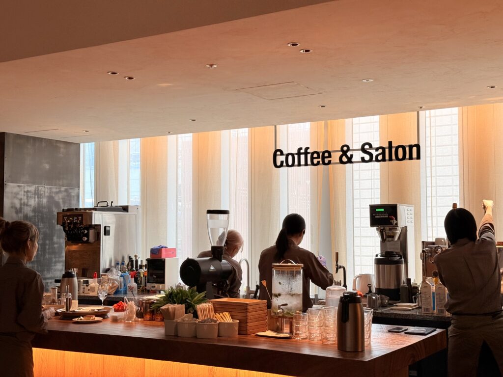 Coffee & Salon